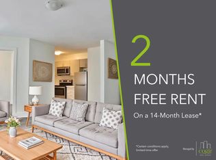 34 Heydon Park Rd #34, Toronto, ON M6J 2C8