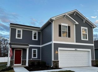 116 Bookers Crest Dr, Stephens City, VA 22655