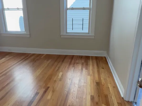 83 Willoughby St #2L, Newark, NJ 07112