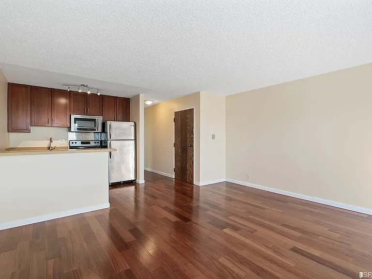 3801 Market St #4 — Photo 21