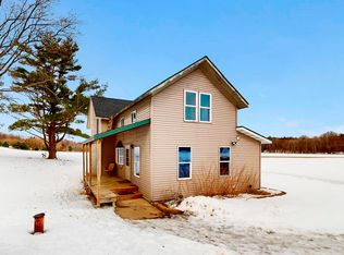 E2367 County Road C, Iola, WI 54945