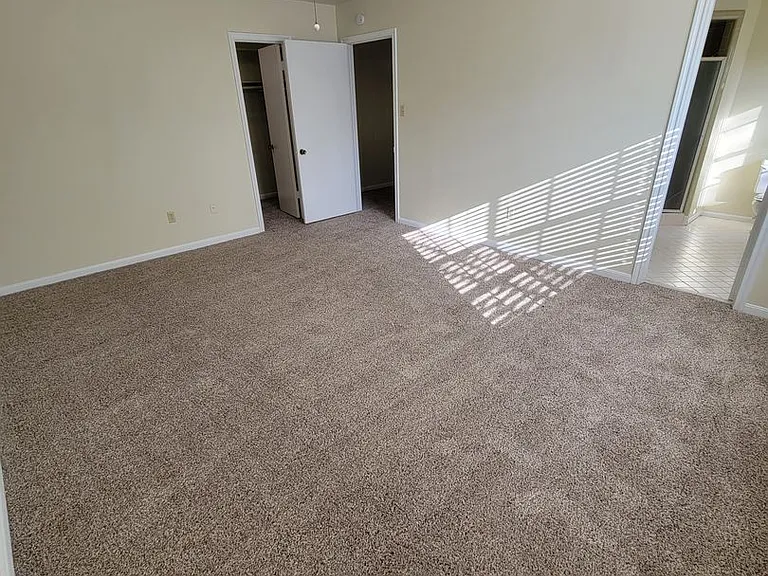 3803 Oak Ridge Dr — Photo 32