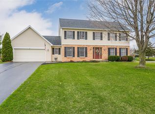 64 Stonewood Dr, Fairport, NY 14450