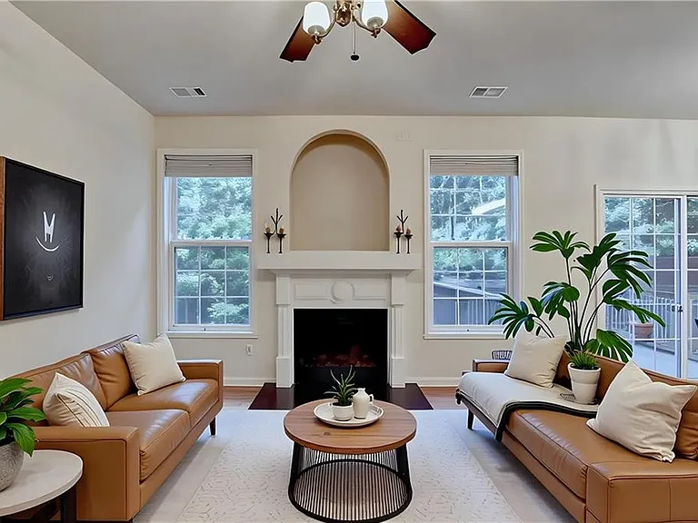 1641 Tailmore Ln — Photo 4