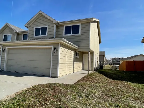 917 Whitetail Ct, Junction City, KS 66441