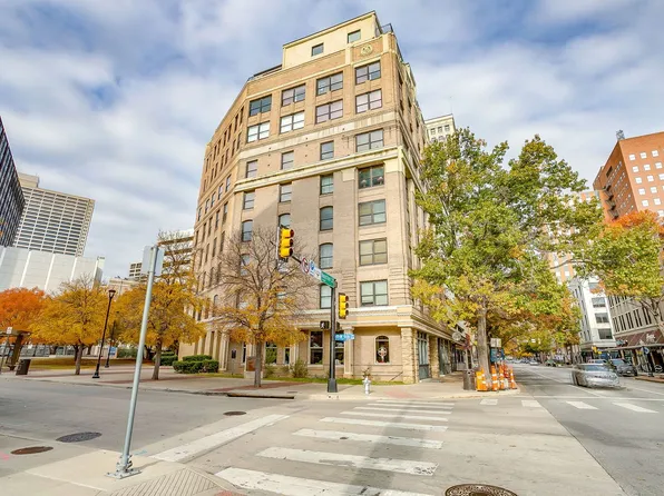 910 Houston St APT 301, Fort Worth, TX 76102