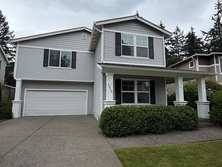 1319 Foreman Rd — Photo 1