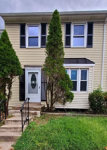 9 Mountain Green Cir, Windsor Mill, MD, 21244