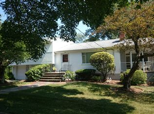 16 Scotney Rd, Newton, MA 02467