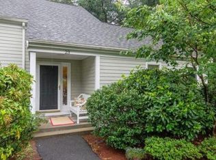 23 Fifer Ln, Lexington, MA 02420