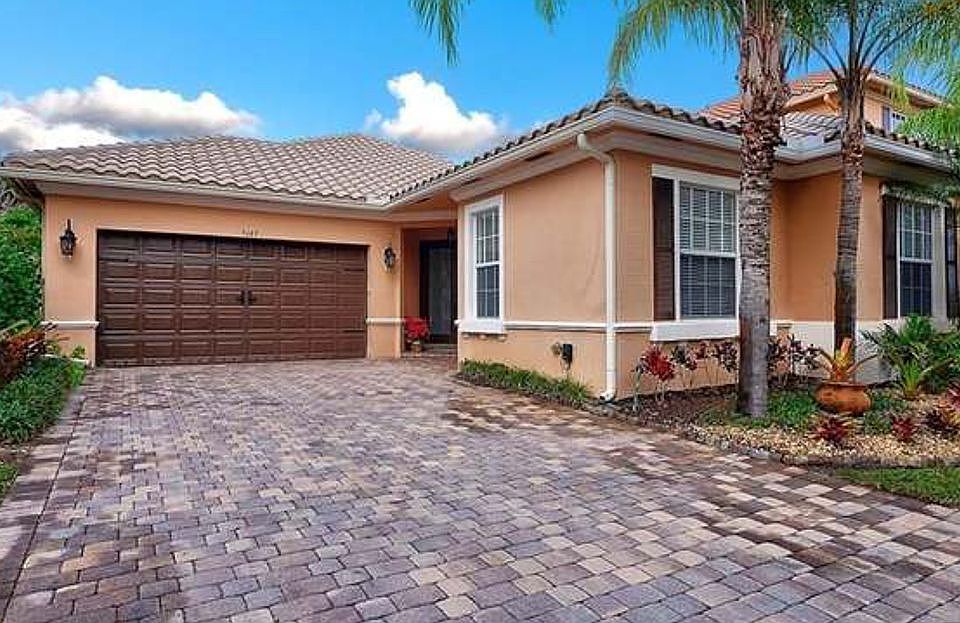 2nd image of 9685 Cobblestone Creek Dr