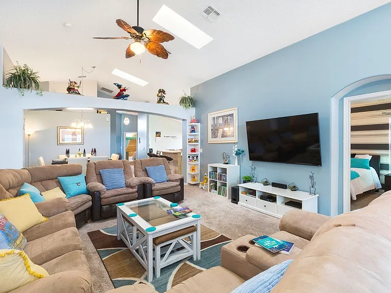 2672 Autumn Creek Cir — Photo 24