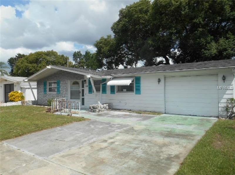 1st image of 2136 Maureen Dr