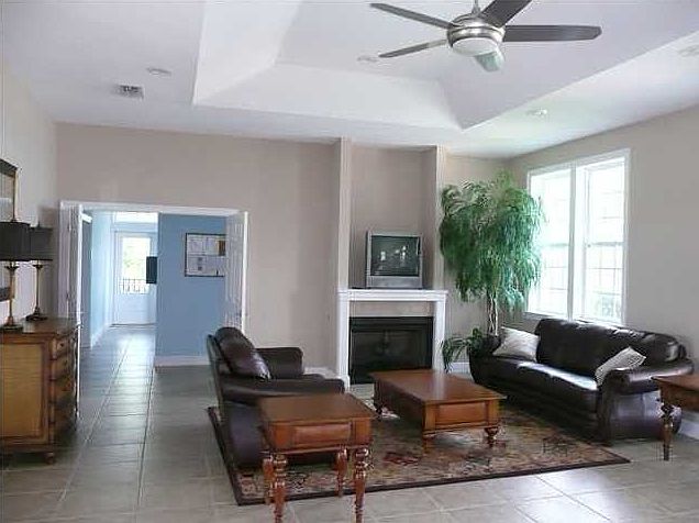 1st image of 4 Orlando Ave