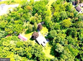 9105 Tomstown Rd, Waynesboro, PA 17268
