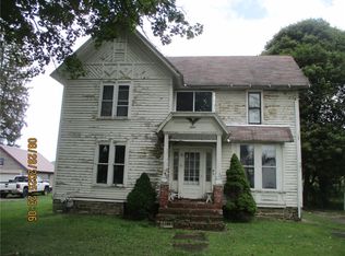 6 Alexander St #1, Avoca, NY 14809