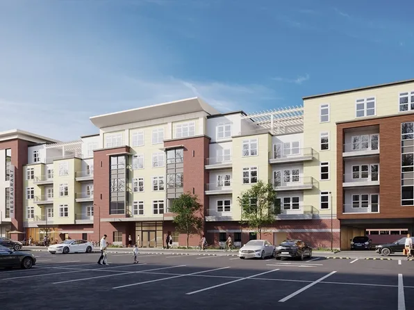 62 Foundry St #214, Wakefield, MA 01880