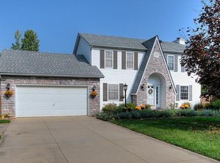 477 Schooner Ln, Northfield, OH 44067