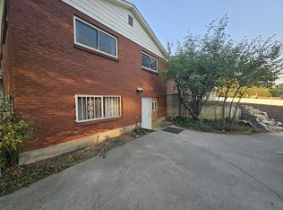 1706 E Creek Rd, Sandy, UT 84093