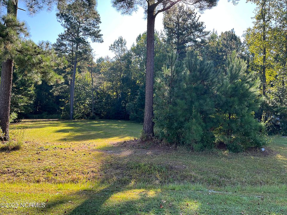 2nd image of 104 Laurel Spring Drive