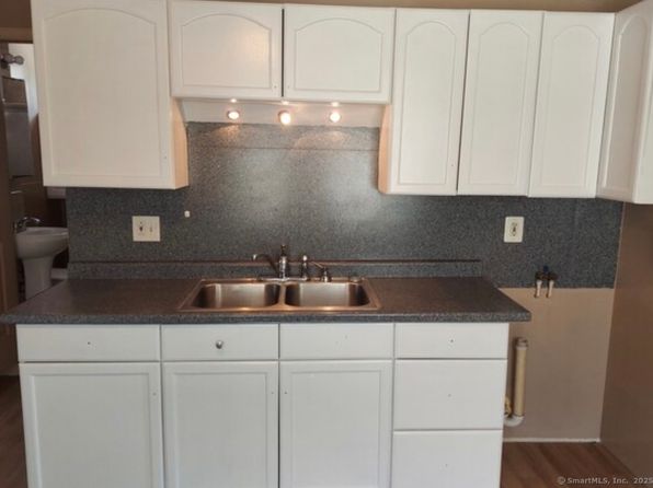 bridgeport-connecticut-177076288 picture