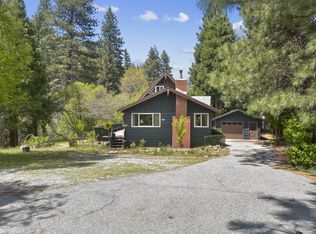 384 Club House Dr, Lake Arrowhead, CA 92352