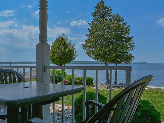 3rd image of 4303 Bay Shore Dr Unit 111