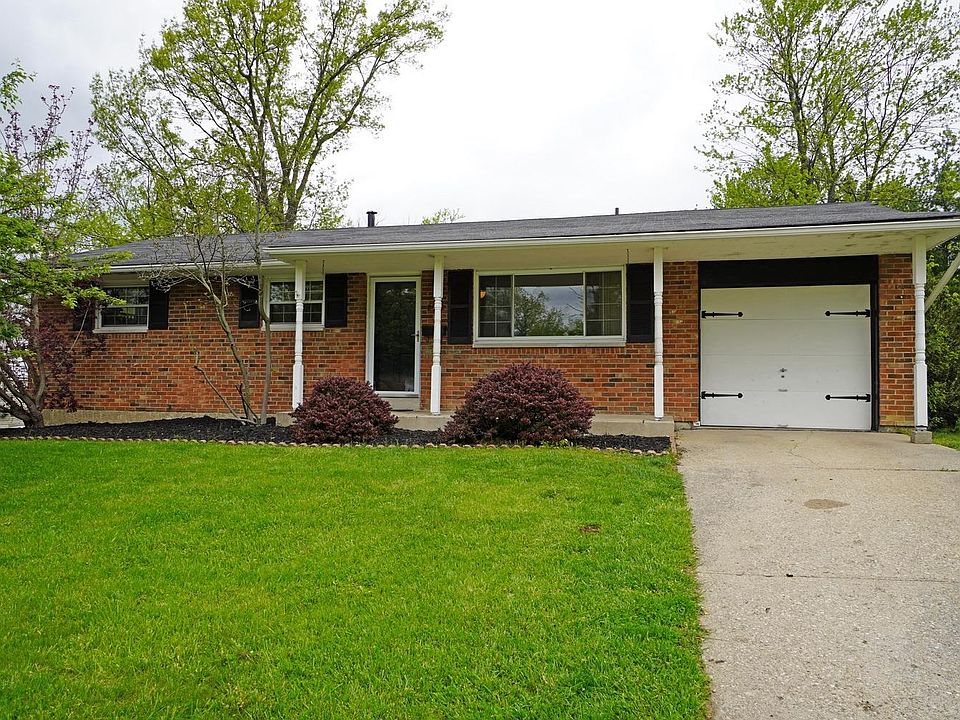 1st image of 2582 Highwood Ln