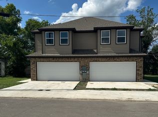 307 Zion St #A-B, Grandview, TX 76050