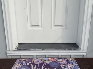 48 Webber Cir, Derry, NH 03038