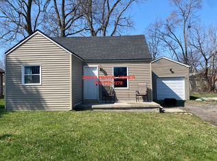 1550 Algonac Dr, Flint, MI 48532