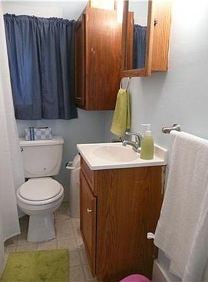 Upstairs Bathroom