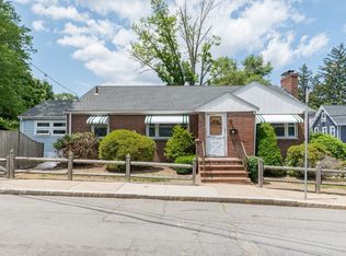 1 Dedham St, Hyde Park, MA 02136