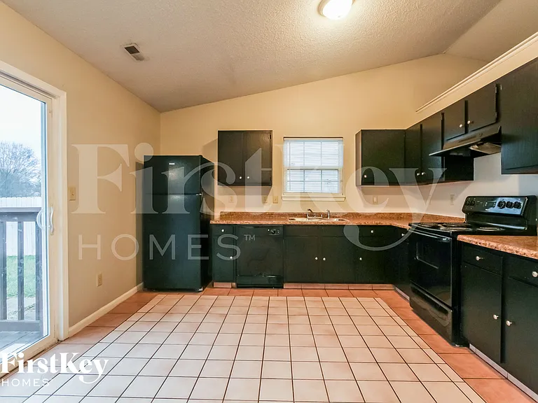 2956 Driving Wind Way — Photo 8