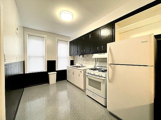 2nd image of 3411 42nd St APT 1