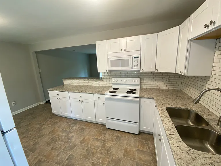 1420 Rose Ann Ln #1 — Photo 14