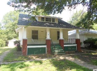 2528 SE Maryland Ave, Topeka, KS 66605