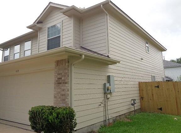 2nd image of 1035 Junction Ct
