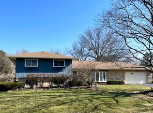 159 Hilltop Ln, Dundee, IL 60118