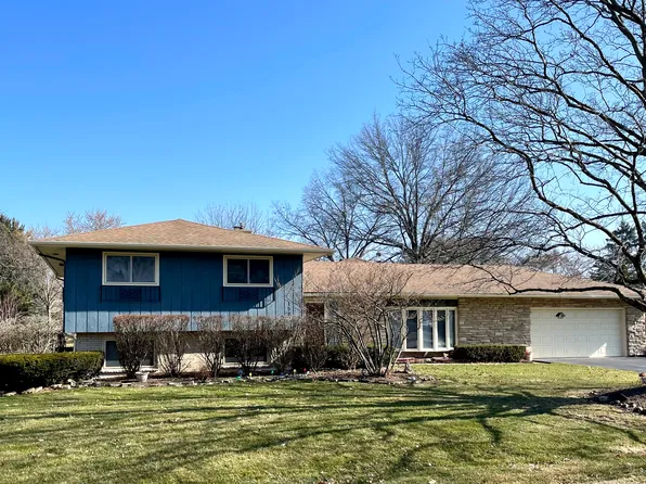 159 Hilltop Ln, Dundee, IL 60118