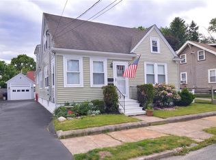 18 Terrace Ave, Pawtucket, RI 02860