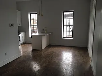 Rented by Premier Metro Realty Corp