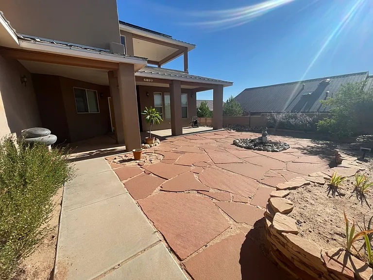 6809 Chapingo Rd NE — Photo 3