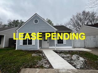 2010 Blueberry Ln, Springdale, AR 72762