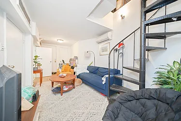 Rented by Living New York