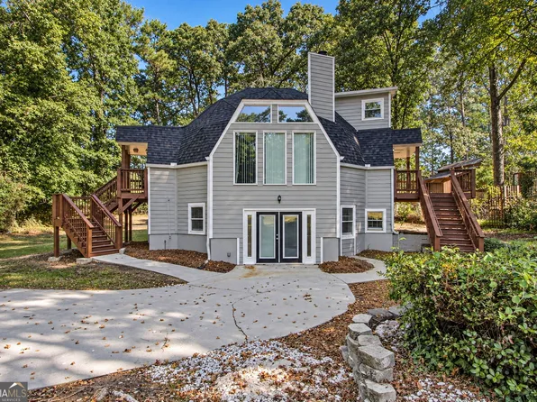 377 Windsor Farms Dr, Lawrenceville, GA 30046
