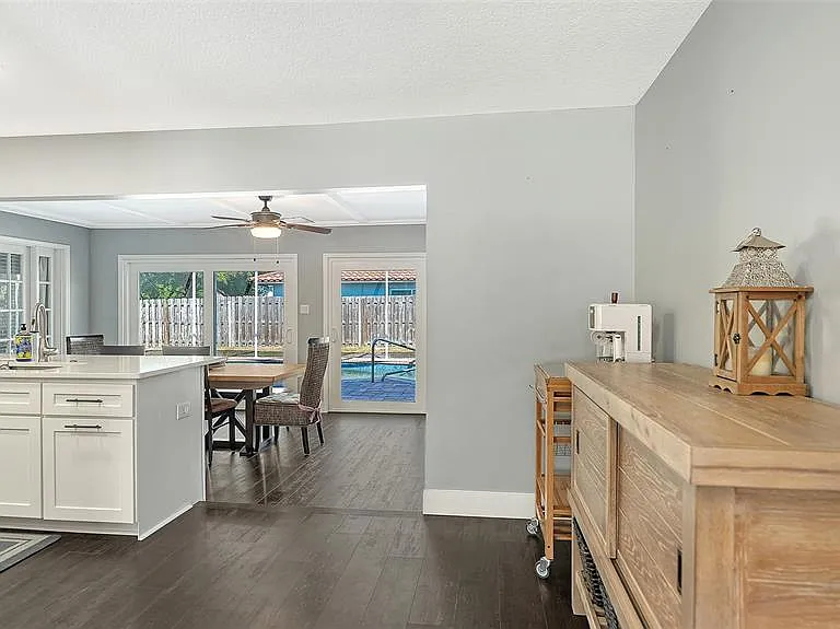 3507 Pinecrest St — Photo 12