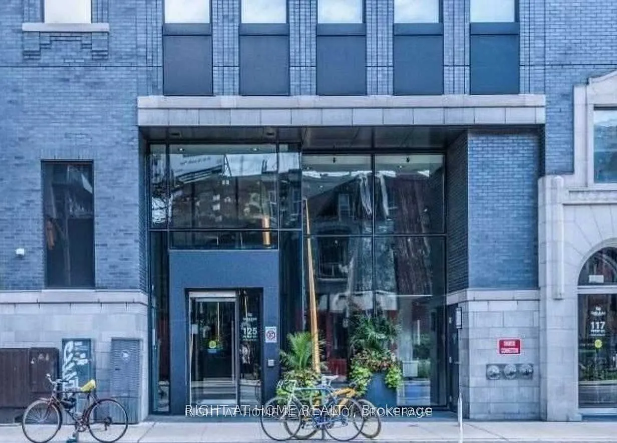 2 bed, $2,375 — Photo 2