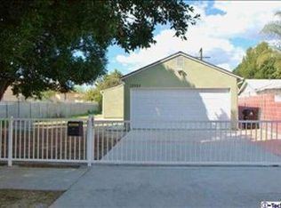 13737 Pinney St, Pacoima, CA 91331