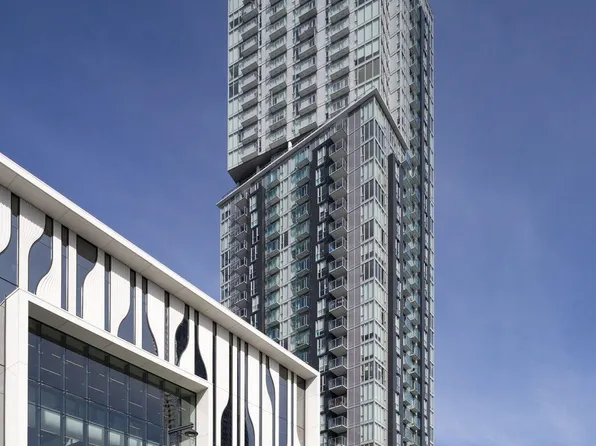 13438 Central Ave #1711, Surrey, BC V3T 0N2